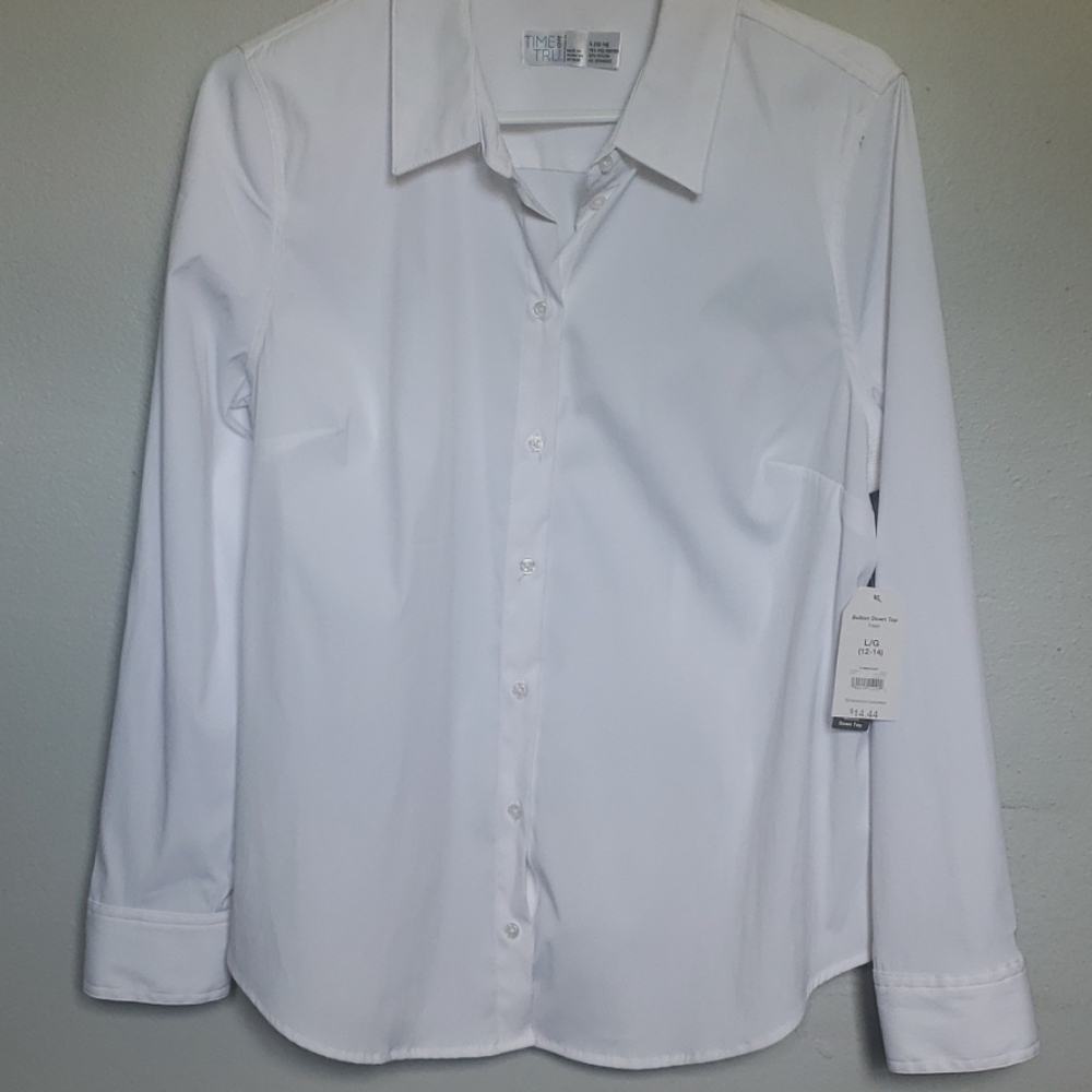 Time and Tru Fitted White Dress Shirt NWT